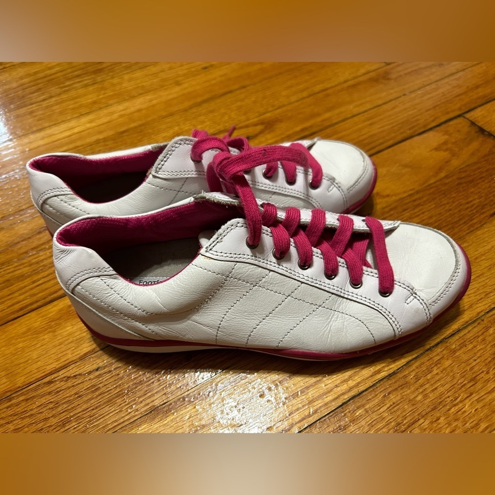 FOOTJOY LoPro 97246‎ White Pink Golf Shoes Size 7.5